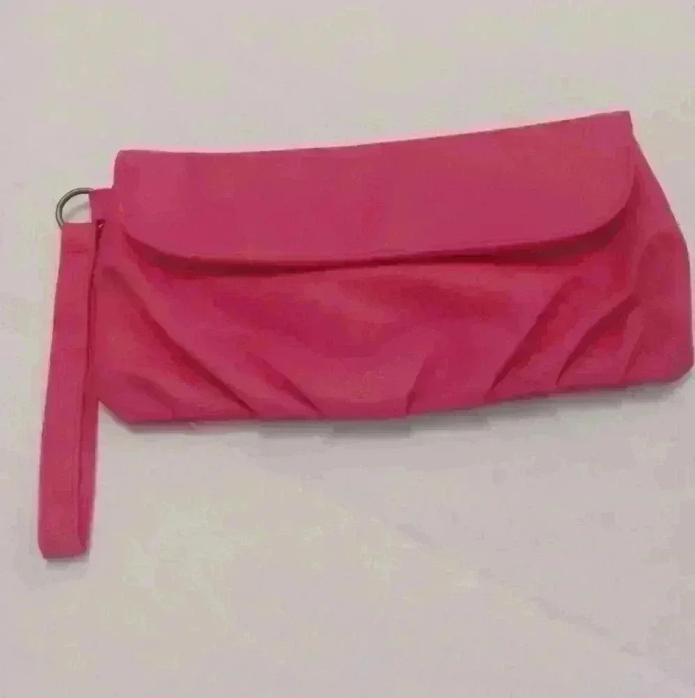 MOSSIMO Wristlet Wallet​